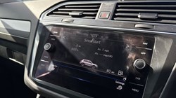 2022 (22) VOLKSWAGEN TIGUAN 1.5 TSI 150 Life 5dr DSG 5404274