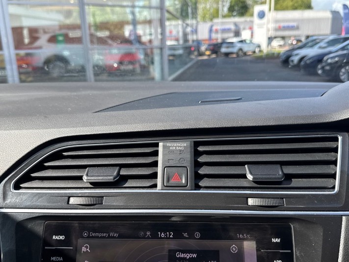 2022 (22) VOLKSWAGEN TIGUAN 1.5 TSI 150 Life 5dr DSG 5404276