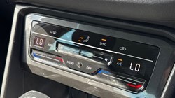 2022 (22) VOLKSWAGEN TIGUAN 1.5 TSI 150 Life 5dr DSG 5404273