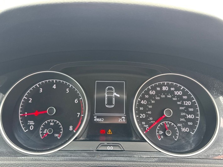 2020 (20) VOLKSWAGEN GOLF 1.5 TSI EVO Match Edition 5dr 5394493