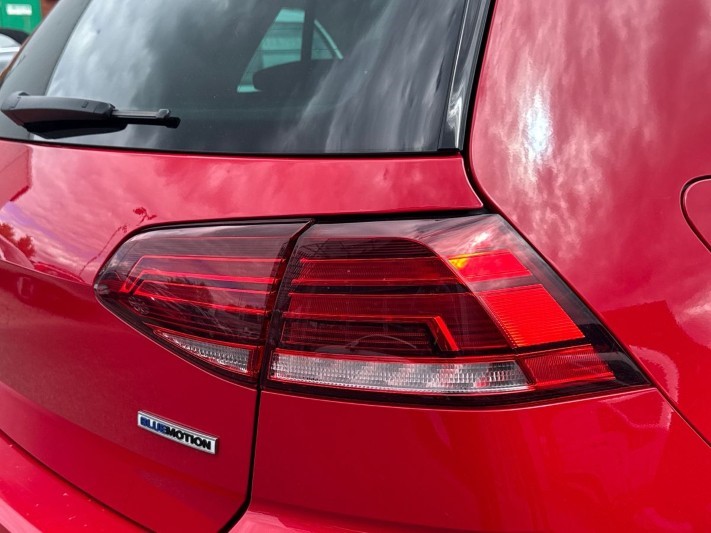 2020 (20) VOLKSWAGEN GOLF 1.5 TSI EVO Match Edition 5dr 5394516