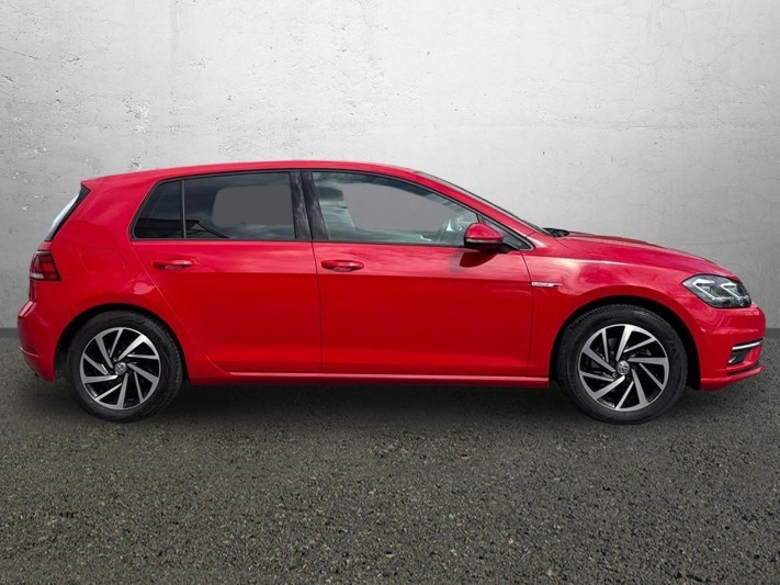 2020 (20) VOLKSWAGEN GOLF 1.5 TSI EVO Match Edition 5dr 5394476