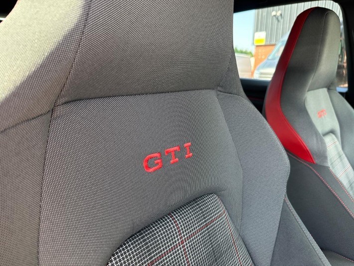 2026 (26) VOLKSWAGEN GOLF 2.0 TSI 265 GTI 5dr DSG 5551557