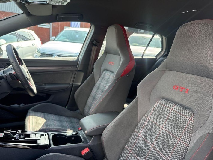 2026 (26) VOLKSWAGEN GOLF 2.0 TSI 265 GTI 5dr DSG 5551574