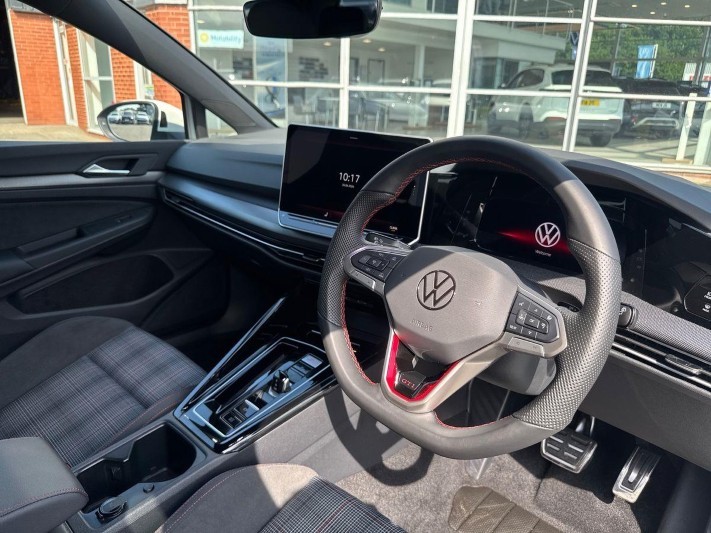 2026 (26) VOLKSWAGEN GOLF 2.0 TSI 265 GTI 5dr DSG 5551551
