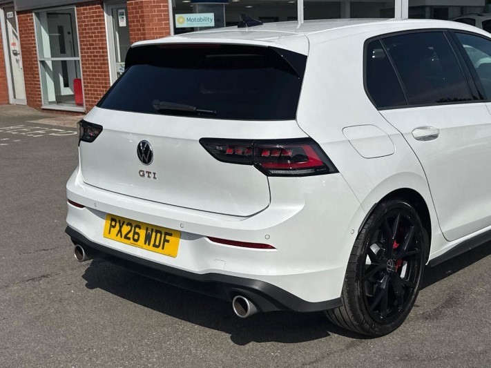 2026 (26) VOLKSWAGEN GOLF 2.0 TSI 265 GTI 5dr DSG 5551585