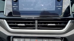 2025 (25) VOLKSWAGEN T-ROC 1.5 TSI R-Line 2dr DSG 5436299
