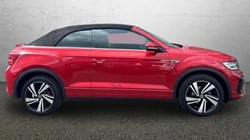 2025 (25) VOLKSWAGEN T-ROC 1.5 TSI R-Line 2dr DSG 5436273
