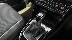 2025 (25) VOLKSWAGEN T-ROC 1.5 TSI R-Line 2dr DSG 5436300