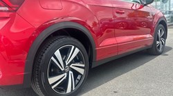 2025 (25) VOLKSWAGEN T-ROC 1.5 TSI R-Line 2dr DSG 5436309