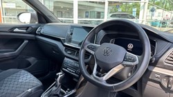 2025 (25) VOLKSWAGEN T-CROSS 1.5 TSI R-Line 5dr DSG 5449359
