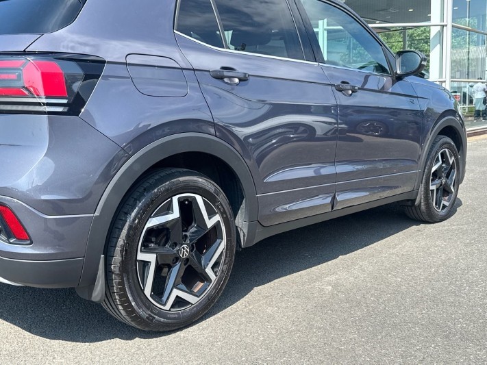 2025 (25) VOLKSWAGEN T-CROSS 1.5 TSI R-Line 5dr DSG 5449388