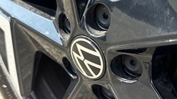 2025 (25) VOLKSWAGEN T-CROSS 1.5 TSI R-Line 5dr DSG 5449397