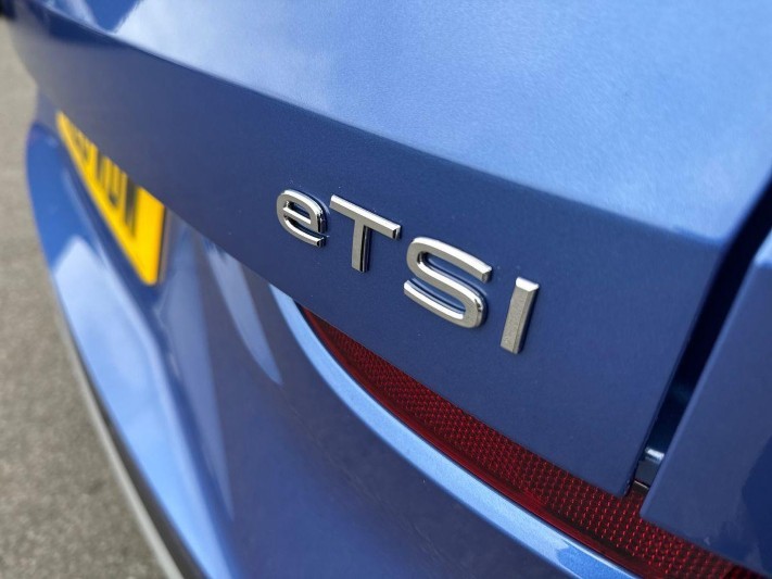 2026 (26) VOLKSWAGEN T-ROC 1.5 eTSI Style 5dr DSG 5589626