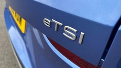 2026 (26) VOLKSWAGEN T-ROC 1.5 eTSI Style 5dr DSG 5589626