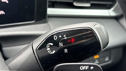 2026 (26) VOLKSWAGEN T-ROC 1.5 eTSI Style 5dr DSG 5589646