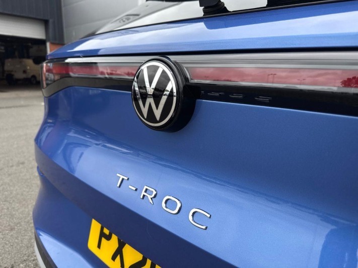 2026 (26) VOLKSWAGEN T-ROC 1.5 eTSI Style 5dr DSG 5589660