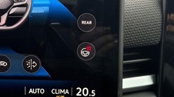 2026 (26) VOLKSWAGEN T-ROC 1.5 eTSI Style 5dr DSG 5589683