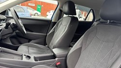 2026 (26) VOLKSWAGEN T-ROC 1.5 eTSI Style 5dr DSG 5589649