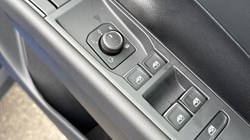 2026 (26) VOLKSWAGEN T-ROC 1.5 eTSI Style 5dr DSG 5589629