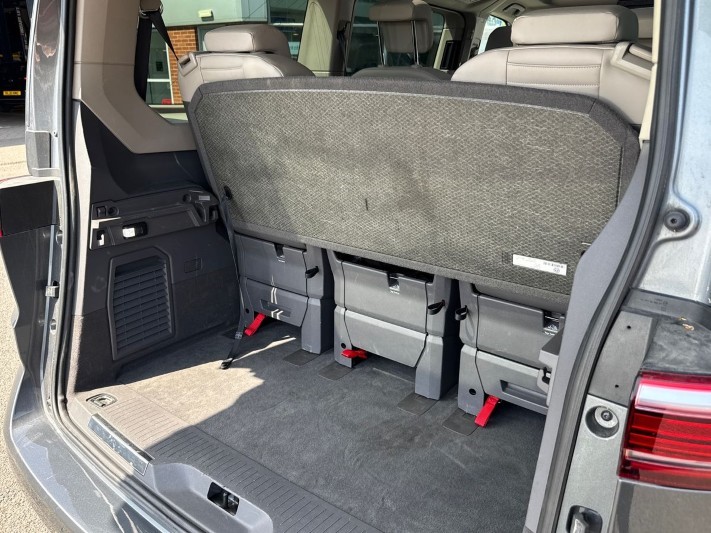 2024 (74) VOLKSWAGEN MULTIVAN 1.4 TSI eHybrid Style 5dr LWB DSG 5449294