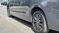 2024 (74) VOLKSWAGEN MULTIVAN 1.4 TSI eHybrid Style 5dr LWB DSG 5449297