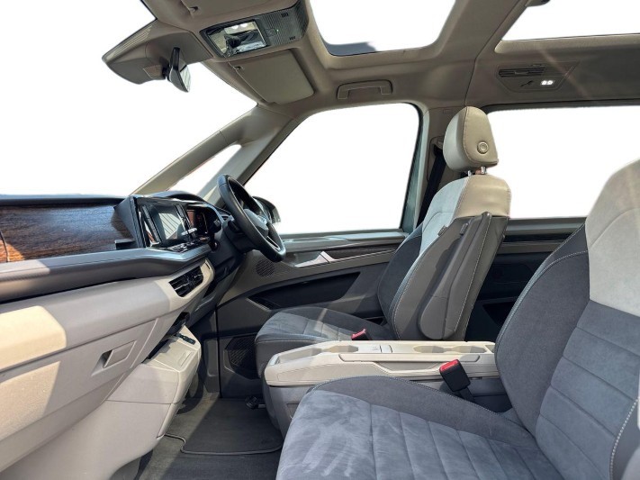 2024 (74) VOLKSWAGEN MULTIVAN 1.4 TSI eHybrid Style 5dr LWB DSG 5449259