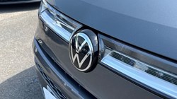 2024 (74) VOLKSWAGEN MULTIVAN 1.4 TSI eHybrid Style 5dr LWB DSG 5449299