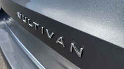 2024 (74) VOLKSWAGEN MULTIVAN 1.4 TSI eHybrid Style 5dr LWB DSG 5449306