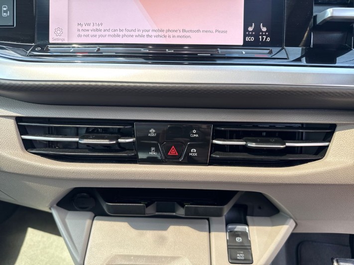 2024 (74) VOLKSWAGEN MULTIVAN 1.4 TSI eHybrid Style 5dr LWB DSG 5449287