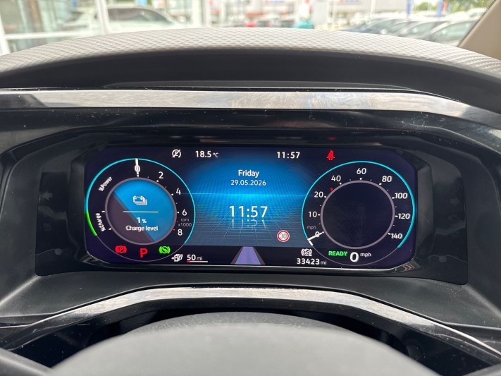 2024 (74) VOLKSWAGEN MULTIVAN 1.4 TSI eHybrid Style 5dr DSG 5451139