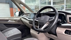 2024 (74) VOLKSWAGEN MULTIVAN 1.4 TSI eHybrid Style 5dr DSG 5451129