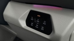 2024 (74) VOLKSWAGEN MULTIVAN 1.4 TSI eHybrid Style 5dr DSG 5451184