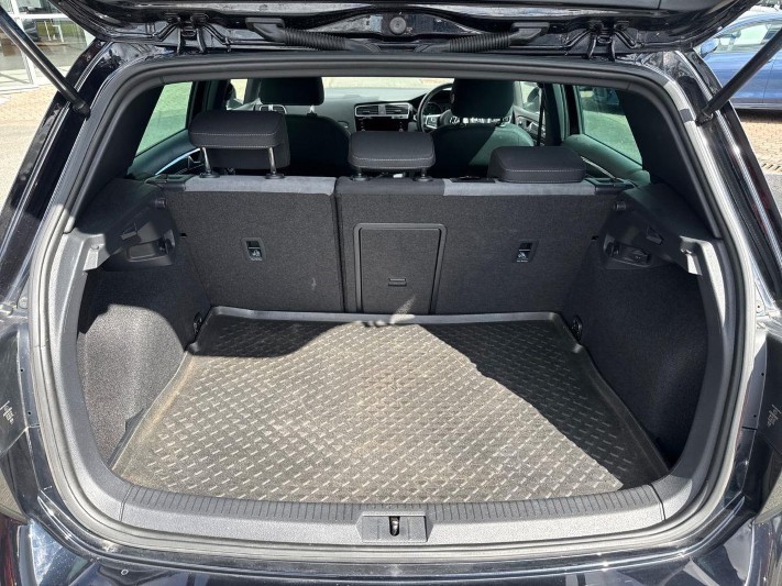 2019 (69) VOLKSWAGEN GOLF 1.5 TSI EVO 150 R-Line 5dr 5570503