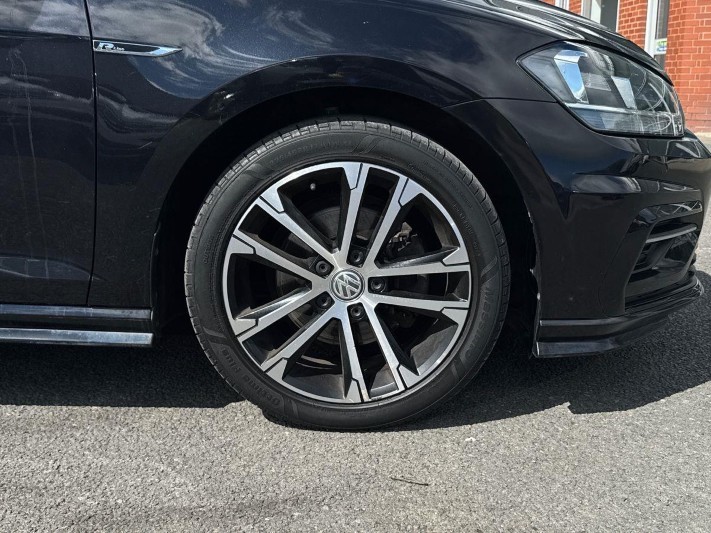 2019 (69) VOLKSWAGEN GOLF 1.5 TSI EVO 150 R-Line 5dr 5570471