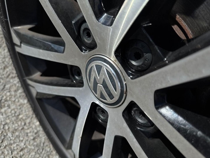 2019 (69) VOLKSWAGEN GOLF 1.5 TSI EVO 150 R-Line 5dr 5570516