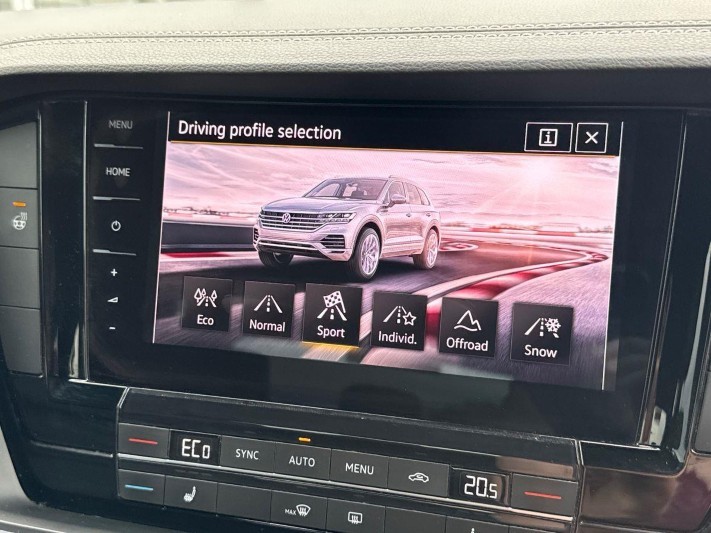 2020 (69) VOLKSWAGEN TOUAREG 3.0 V6 TDI 4Motion 231 R-Line 5dr Tip Auto 5533850
