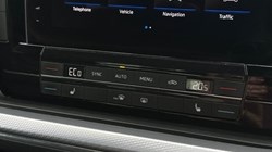2020 (69) VOLKSWAGEN TOUAREG 3.0 V6 TDI 4Motion 231 R-Line 5dr Tip Auto 5533849