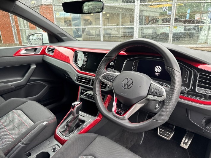 2025 (75) VOLKSWAGEN POLO 2.0 TSI GTI 5dr DSG 5524450