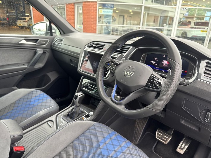 2022 (22) VOLKSWAGEN TIGUAN 2.0 TSI 320 4Motion R 5dr DSG 5524522