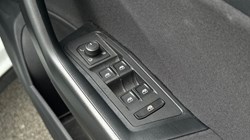 2023 (23) VOLKSWAGEN T-ROC 1.5 TSI Life 5dr DSG 5521609