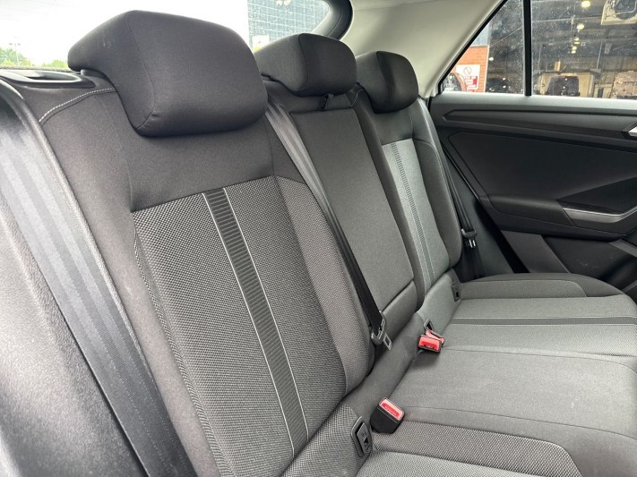 2023 (23) VOLKSWAGEN T-ROC 1.5 TSI Life 5dr DSG 5521628