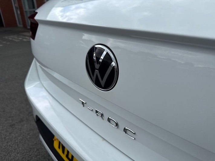 2023 (23) VOLKSWAGEN T-ROC 1.5 TSI Life 5dr DSG 5521641