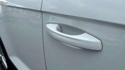 2023 (23) VOLKSWAGEN T-ROC 1.5 TSI Life 5dr DSG 5521646