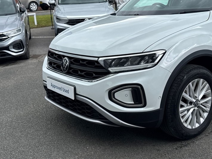 2023 (23) VOLKSWAGEN T-ROC 1.5 TSI Life 5dr DSG 5521638