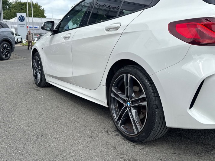 2021 (71) BMW 1 SERIES 118i [136] M Sport 5dr 5511694