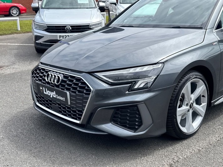 2023 (23) AUDI A3 Saloon 35 TDI S Line 4dr S Tronic 5512338