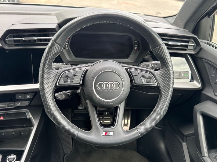 2023 (23) AUDI A3 Saloon 35 TDI S Line 4dr S Tronic 5512313