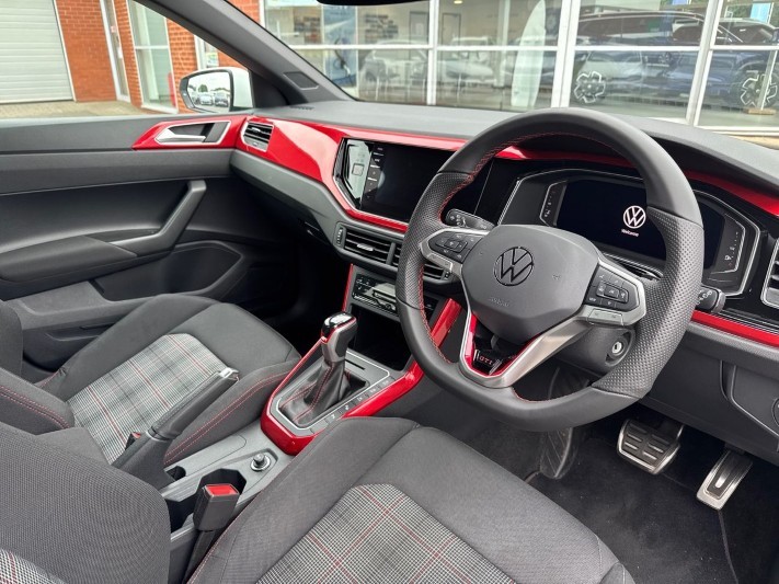 2024 (74) VOLKSWAGEN POLO 2.0 TSI GTI 5dr DSG 1
