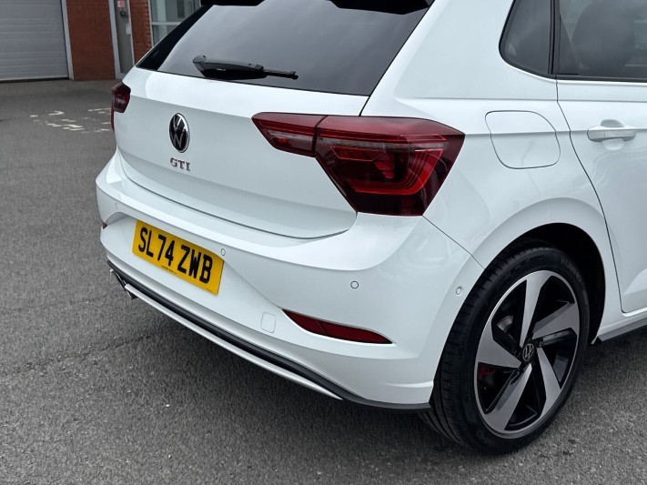 2024 (74) VOLKSWAGEN POLO 2.0 TSI GTI 5dr DSG 5512521